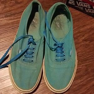 vans
